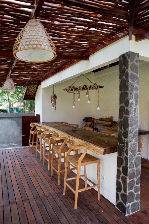 The Ujung Bocur Bungalows Krui Exterior photo